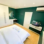 Matisse No9 - One Bedroom Center *