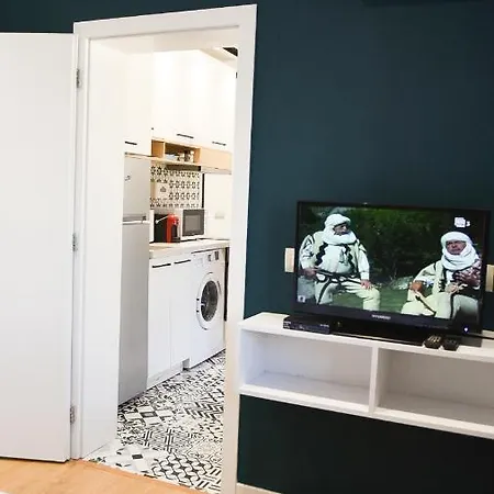 דירה Matisse No9 - One Bedroom Center טיראנה