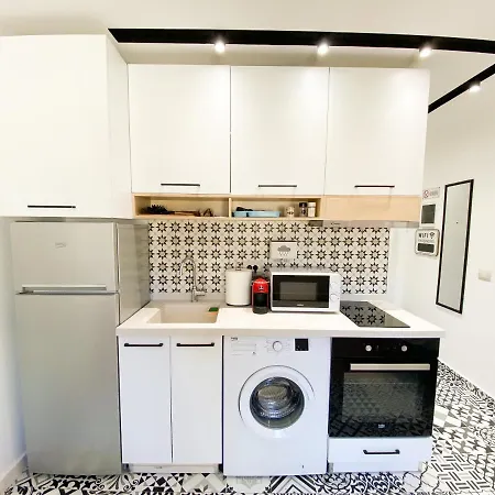 דירה Matisse No9 - One Bedroom Center טיראנה